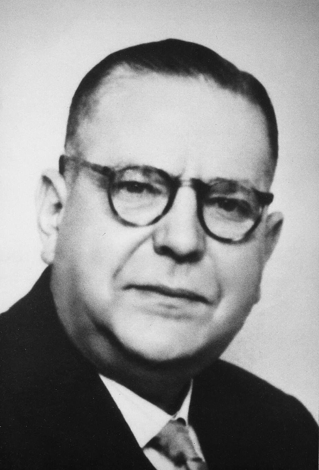 Portrait of Kai Leopold Hansen, founder of Dansk Limfabrik